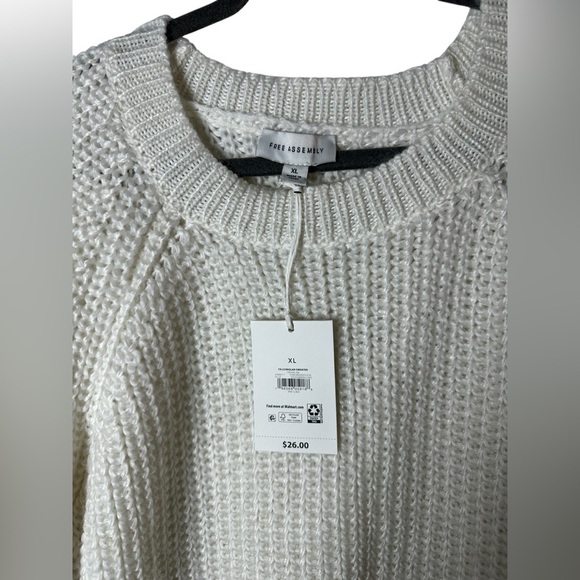 Free Assembly Women’s White Chunky Knit Sweater XL Long Sleeve Pullover - Picture 5 of 7